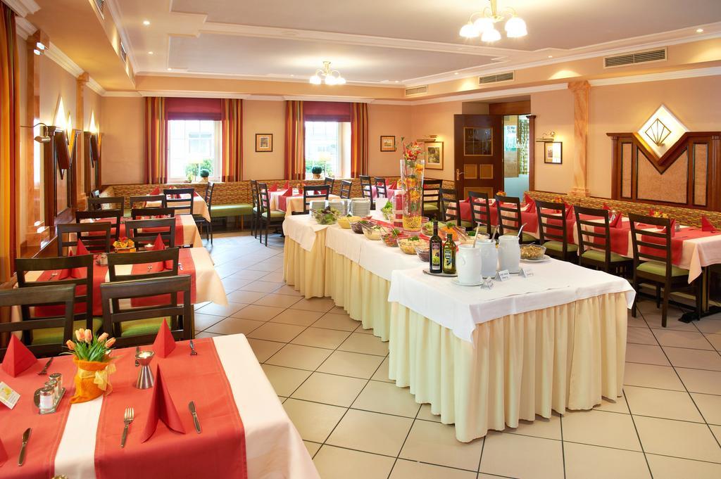 Gasthof Gigl Neustadt an der Donau Extérieur photo